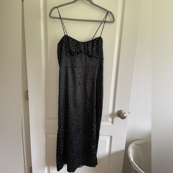 Zara Dress - Picture 1 of 3